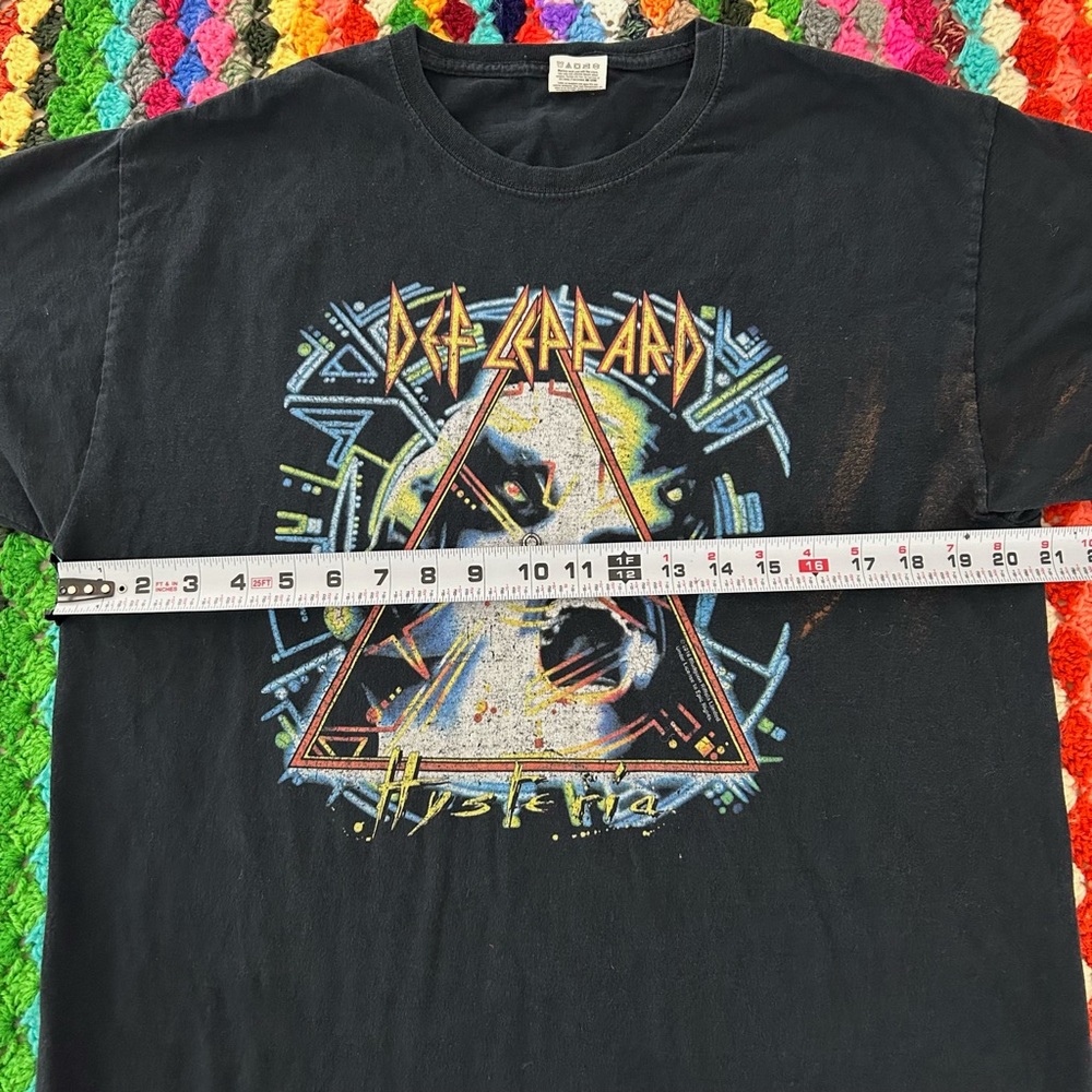 2010s Def Leppard Hysteria Album Graphic Band Tee Unisex Glam Metal Rock… - Picture 8 of 12